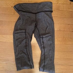 Barely worn lulu lemon patterned leggings